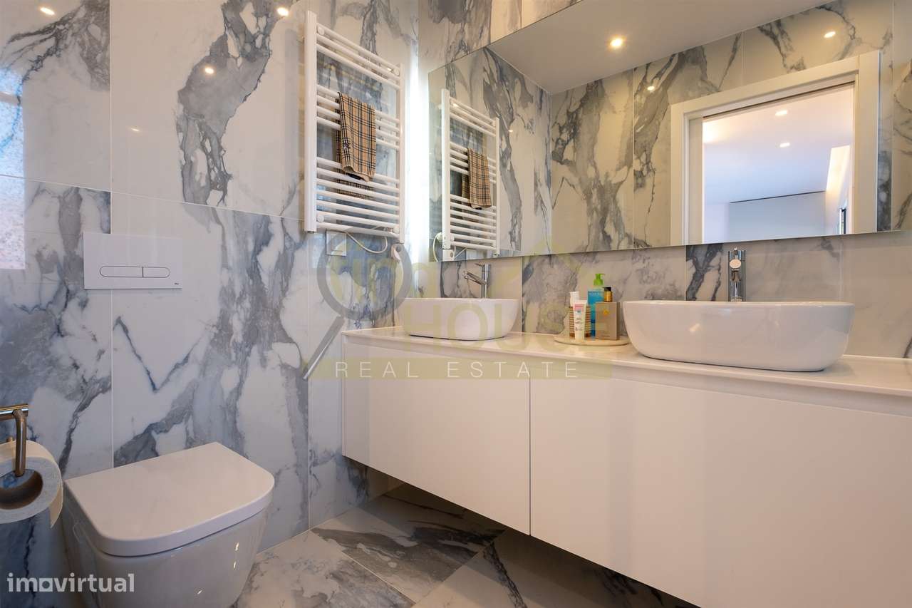 Moradia Isolada V3 com piscina junto à Herdade da Aroeira-24