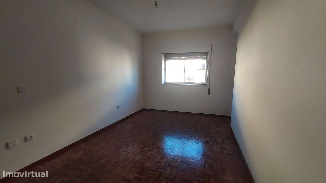 Apartamento T3 - Centro de Fátima-8
