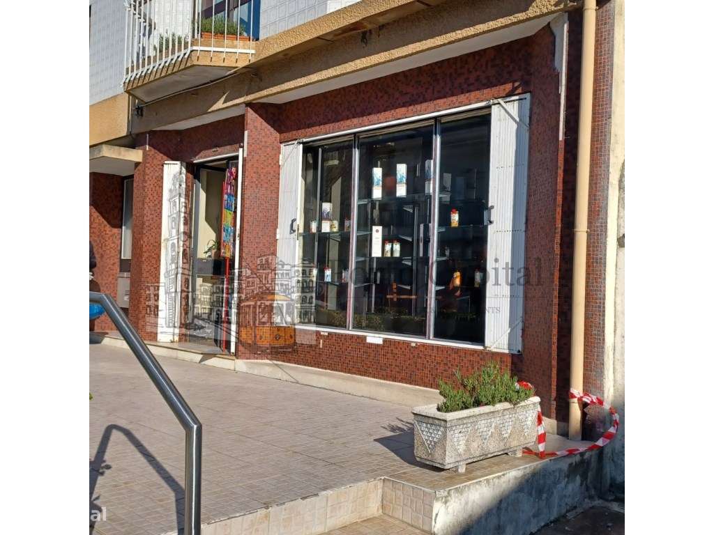 Oportunidade única para trespasse de Snack-Bar em pleno funcionamento - Grande imagem: 5/20