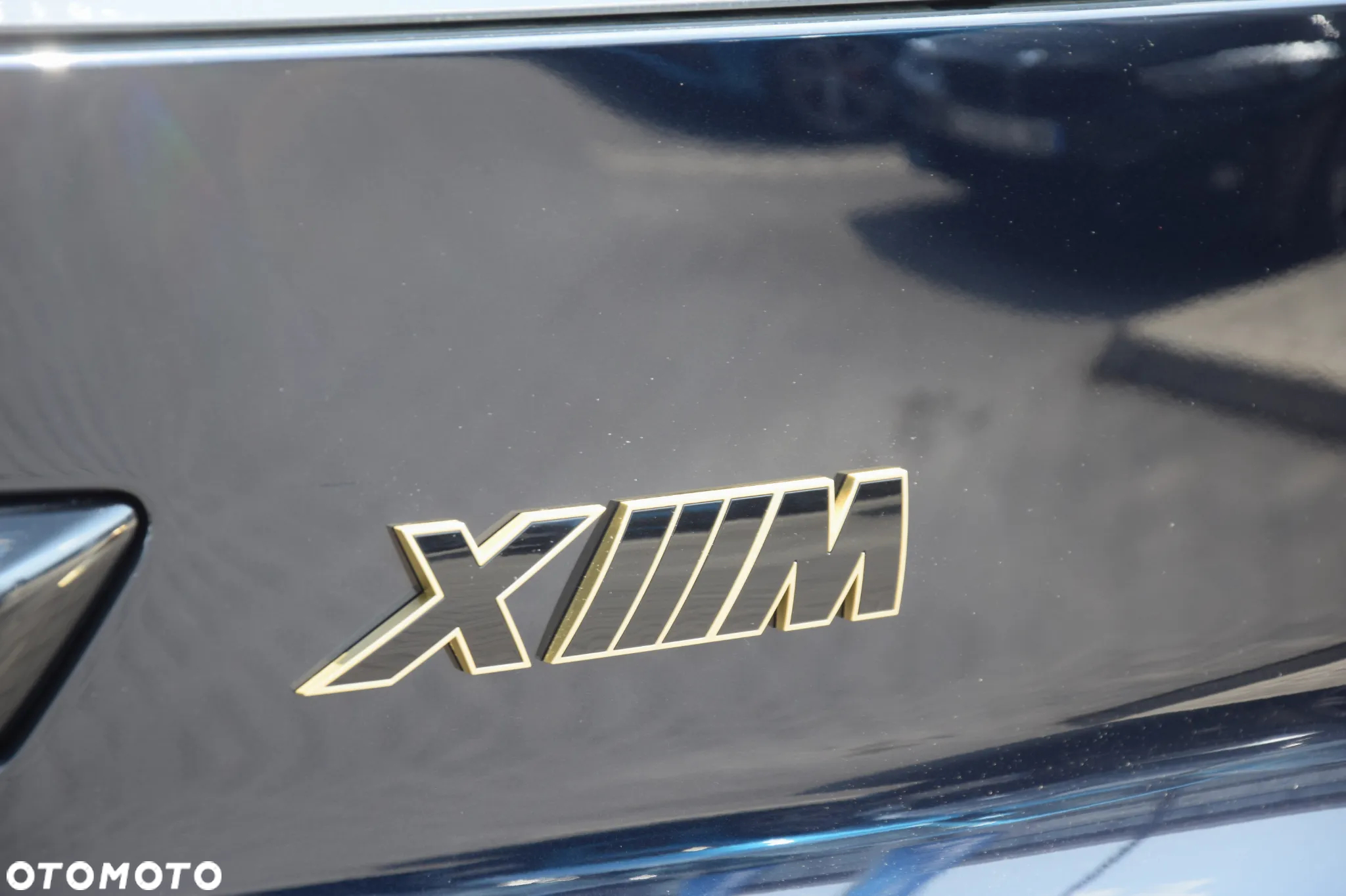 BMW XM - 10