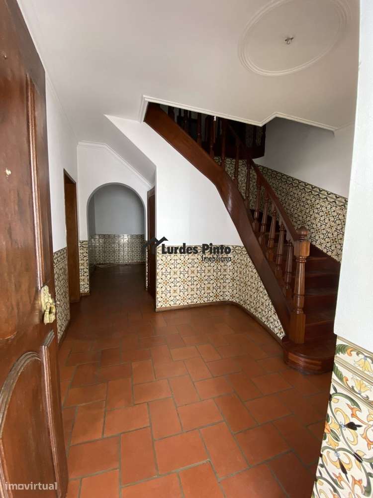 Moradia com óptimo espaço exterior - Grande imagem: 3/29