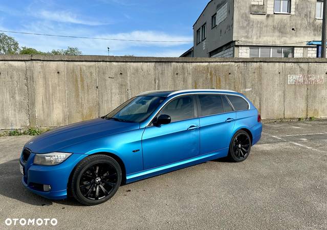 BMW Seria 3 320d xDrive - 6