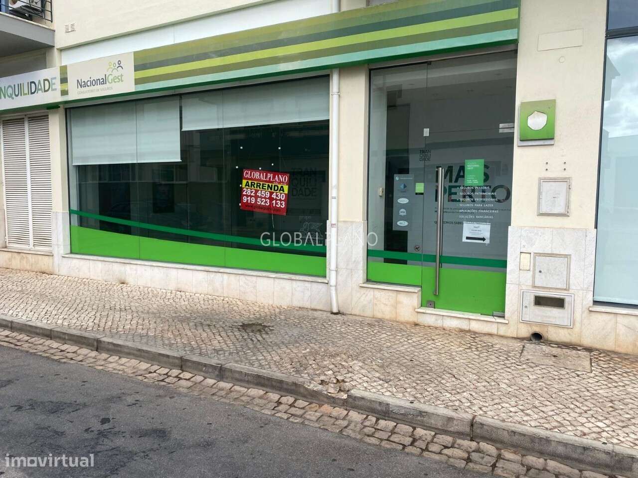 Loja para venda em Lagoa-3