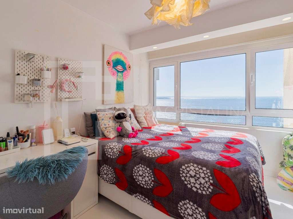 T5 com vista de mar em Paço de Arcos | Localização privilegiada-8