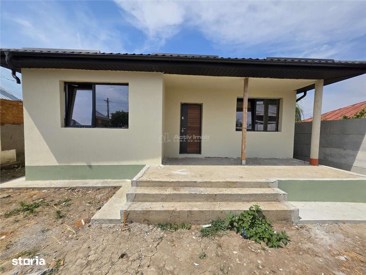 Casa noua la gri - Gostinari - 3 camere - 110mp - 700mp teren --1