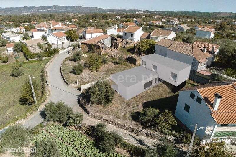 Lote / Fundão, Donas - Grande imagem: 2/16