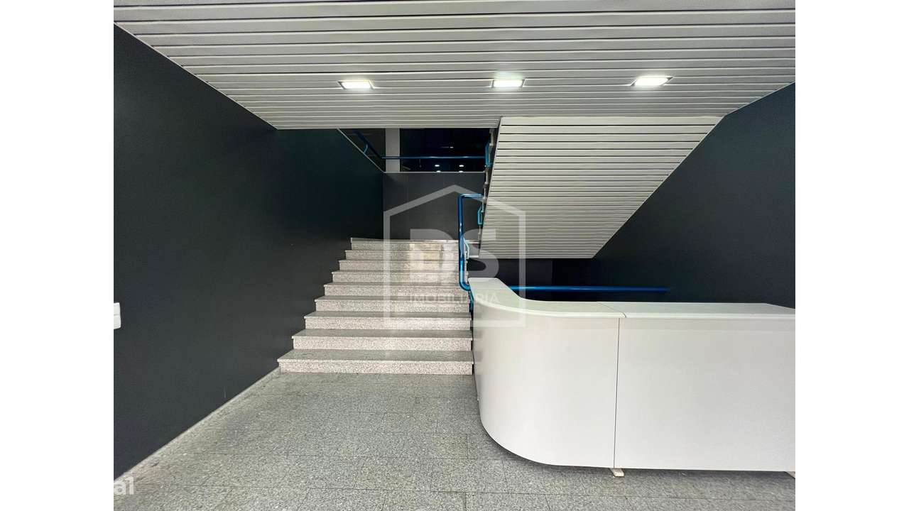 Armazém  Venda em Marinha Grande,Marinha Grande - Grande imagem: 5/20