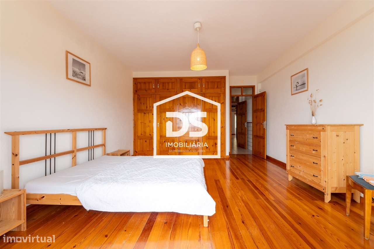 Exclusiva Propriedade Frente Mar com Piscina e Vista Panorâmica | Pare-21
