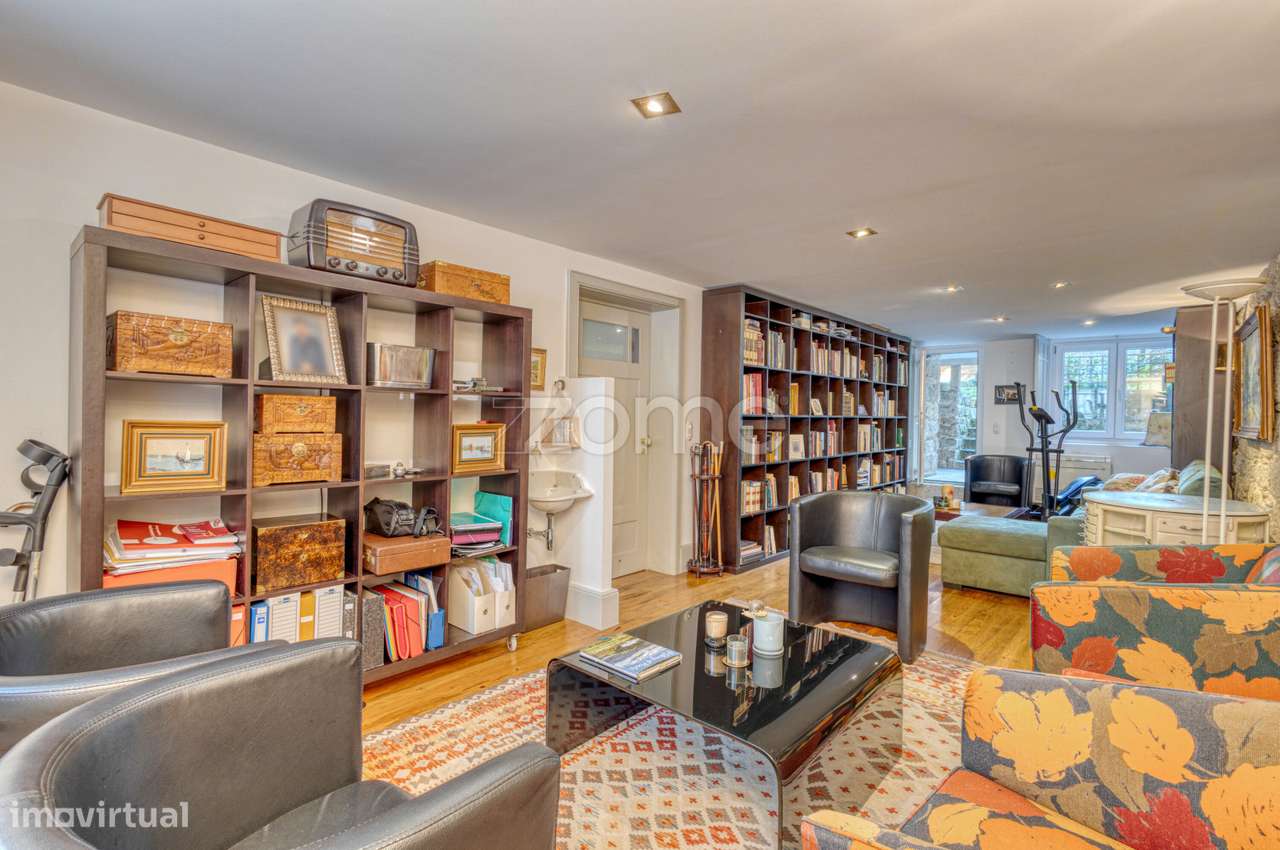 Moradia de Charme T4 Renovada na Praça do Marquês - Grande imagem: 5/46