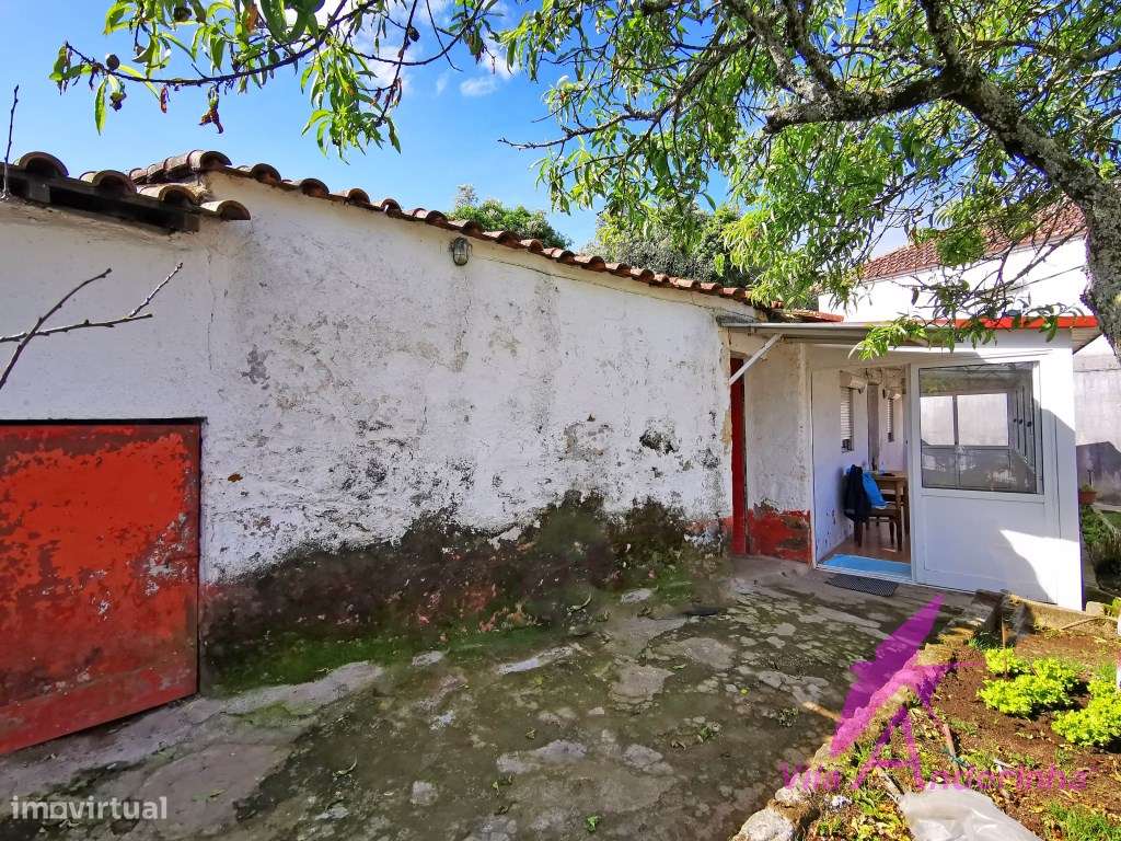 Moradia Térrea em Santa Marta de Portuzelo-15