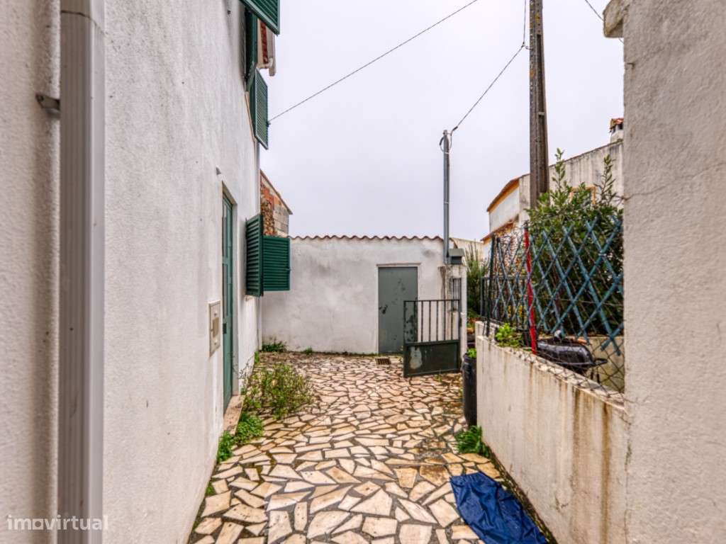 Moradia T4 com Quintal e Terraço, a Apenas 4 Minutos do Centro da V... - Grande imagem: 3/39