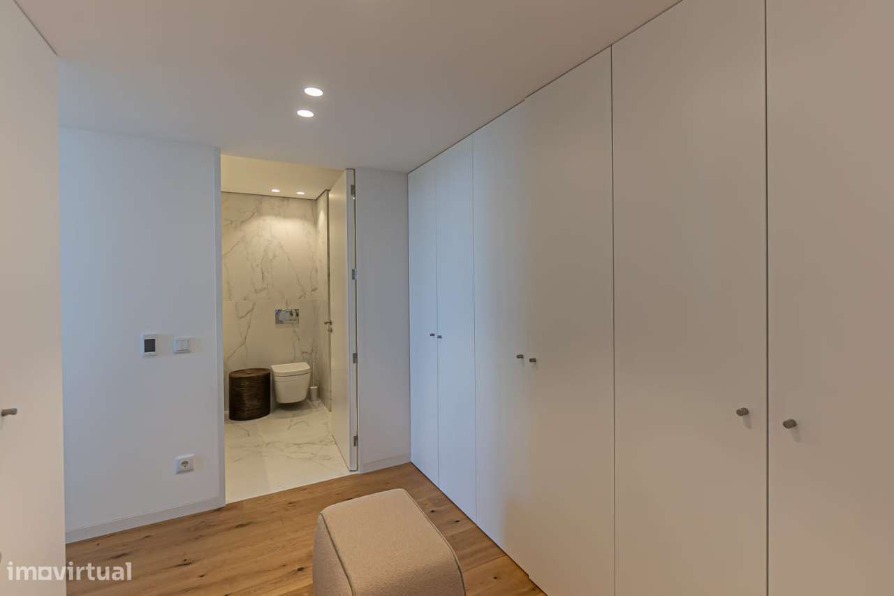 Apartamento de luxo junto às praias de Leça da Palmeira Matosinhos - Grande imagem: 4/28