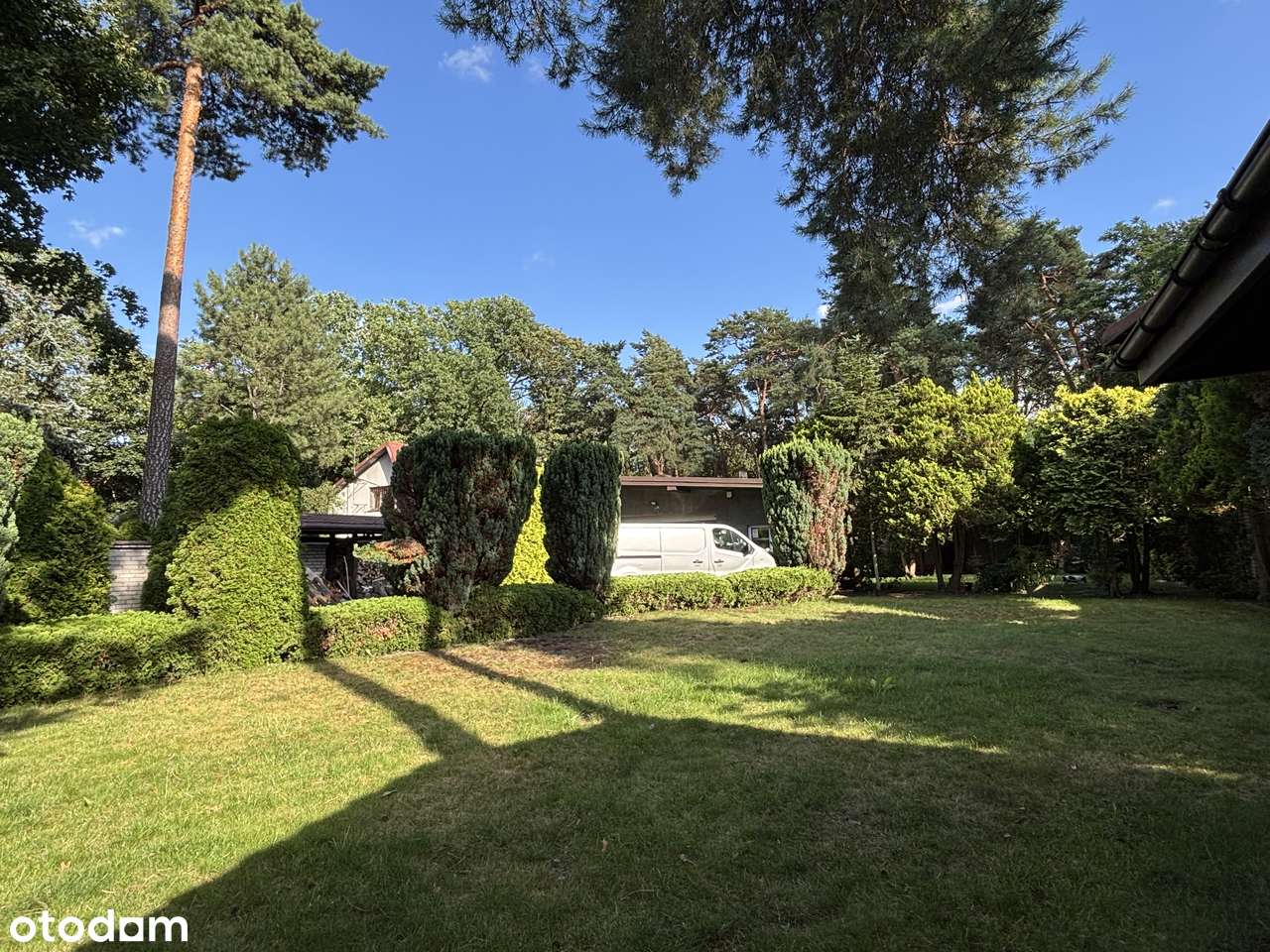 Elegancki dom z garażem na 3 samochody  i ogrodem, cicha okolica-17