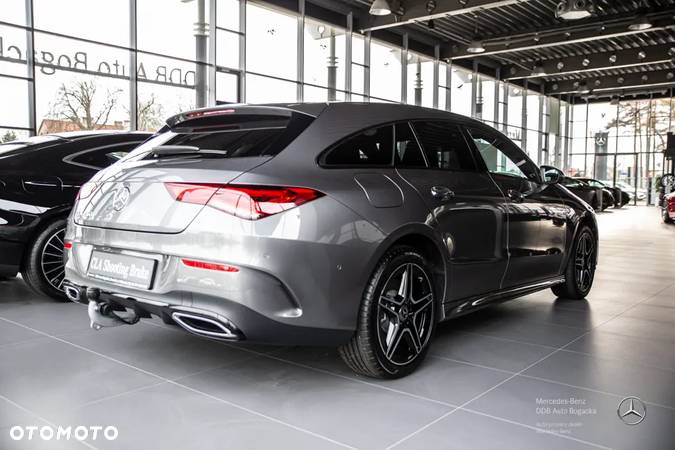 Mercedes-Benz CLA 250 e PHEV AMG Line 8G-DCT - 4