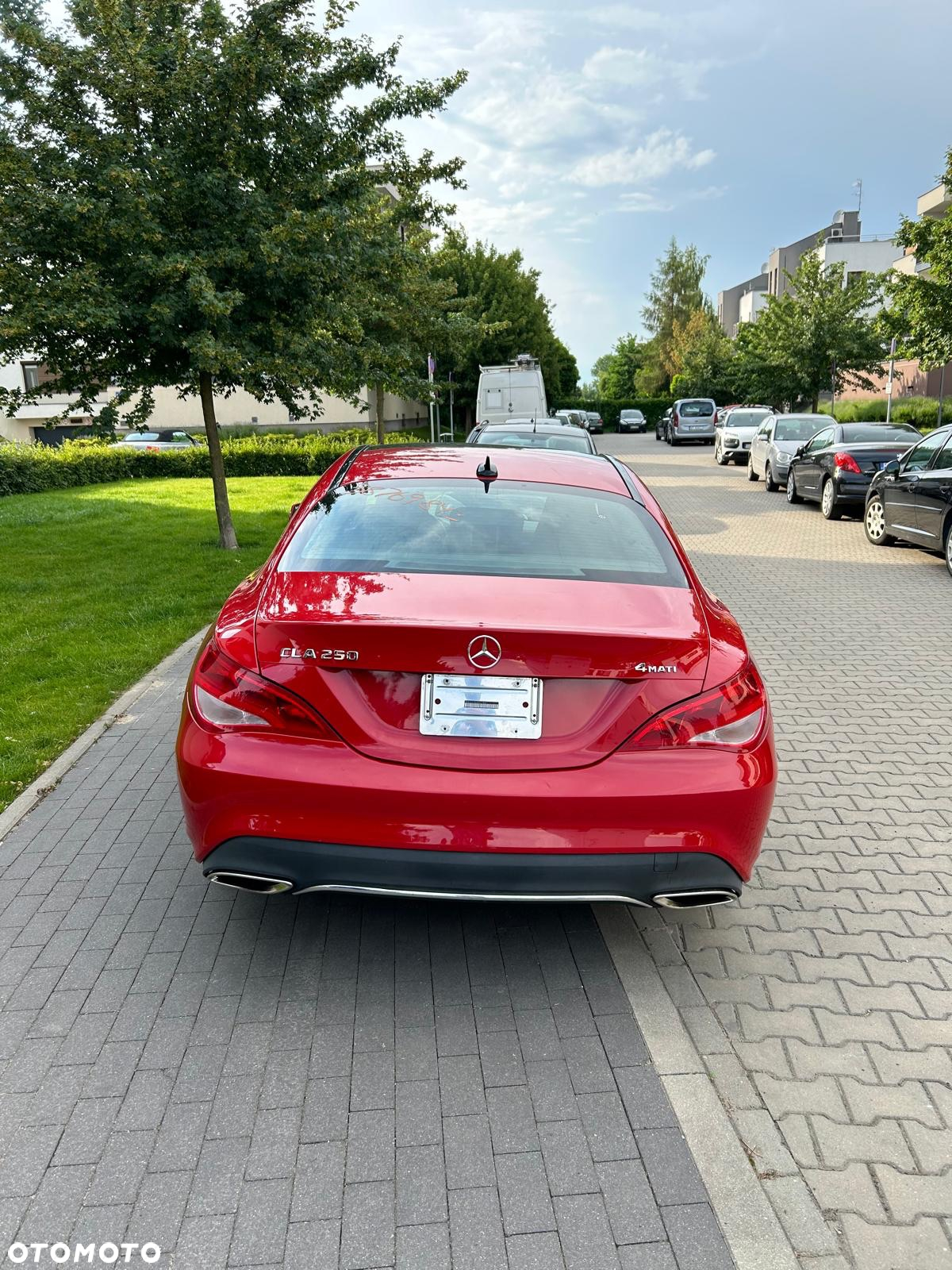 Mercedes-Benz CLA 250 4-Matic AMG Line - 5