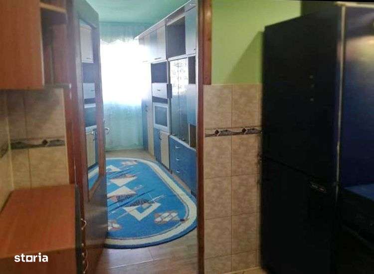 Vanzare Camera Tractorul - Imagine principală: 4/9