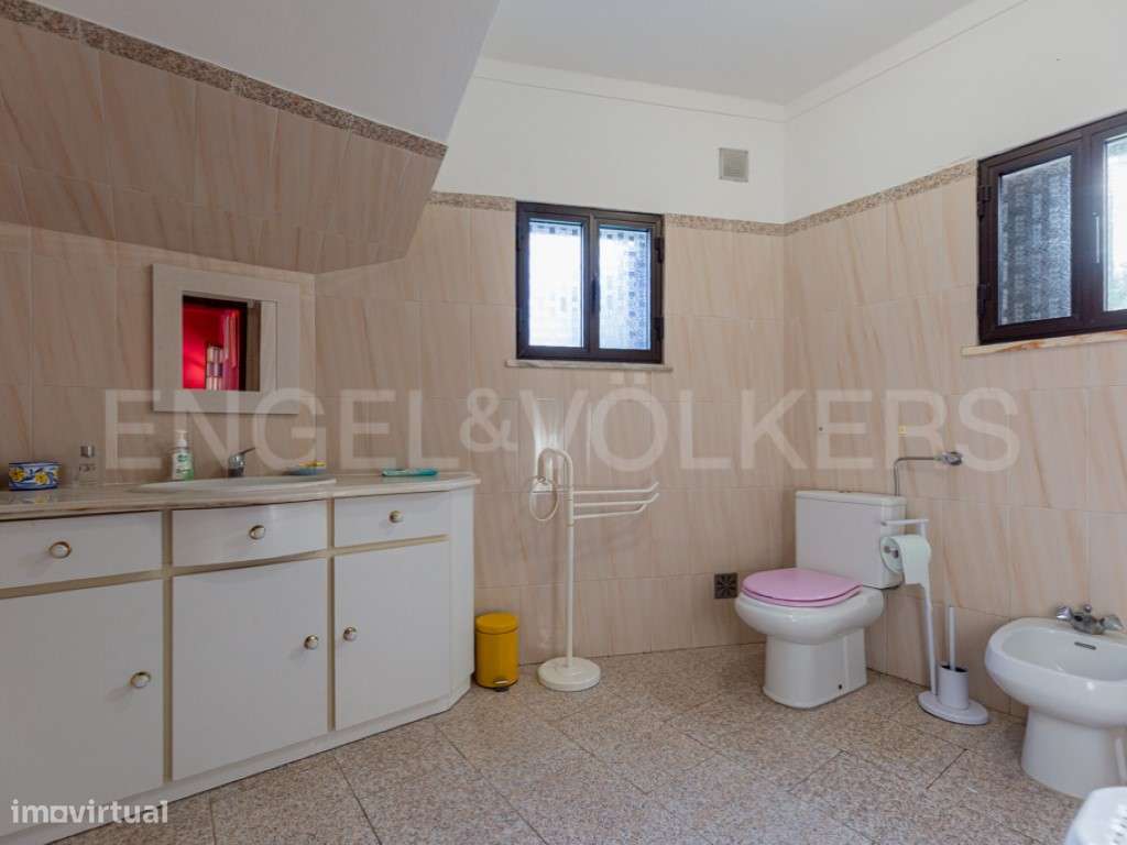 Moradia T3 com Piscina e Jardim em Tavira-17