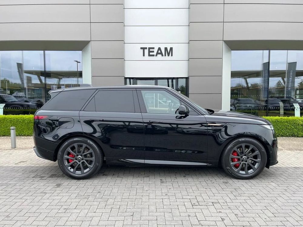 Land-Rover Range-Rover-Sport S 3.0 P460E PHEV Dynamic Se 460 KM — zdjęcie 4