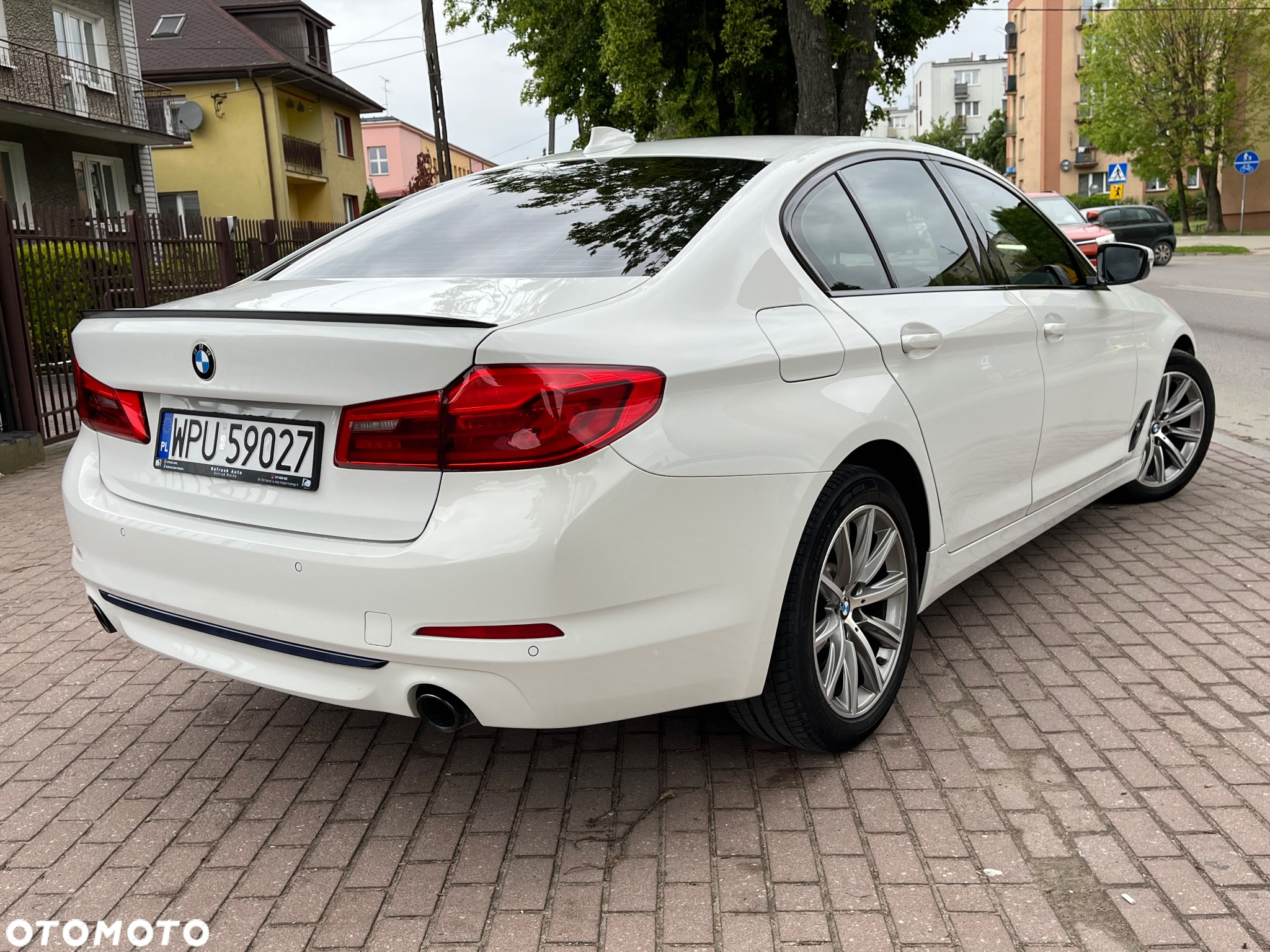 BMW Seria 5 520d Luxury Line sport - 24