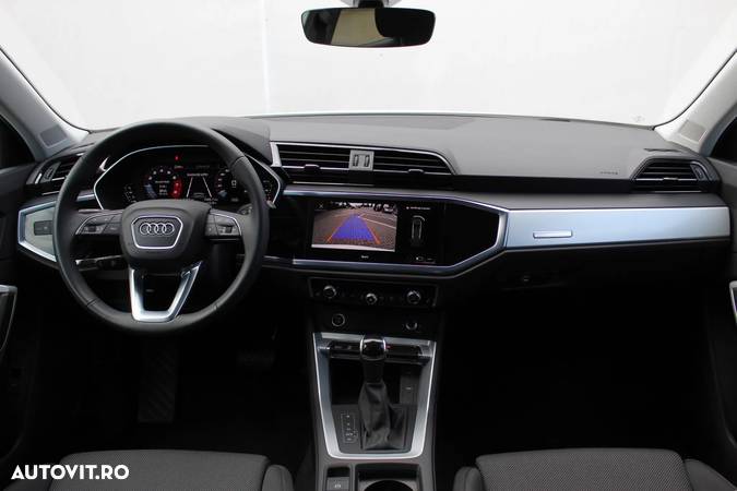 Audi Q3 35 TFSI Sportback S tronic - 16