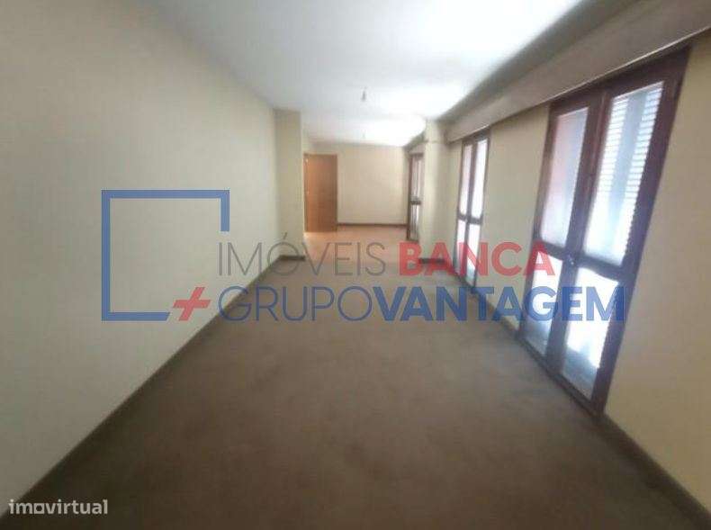 APARTAMENTO T3 - FAFE - CENTRO-2