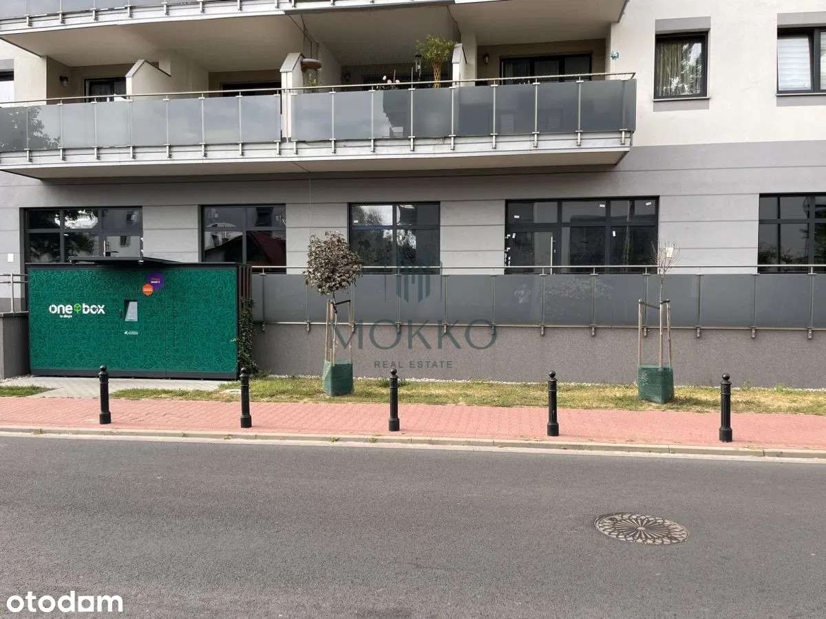 Lokal komercyjny na sprzedaż – Ząbki, część nowa-10