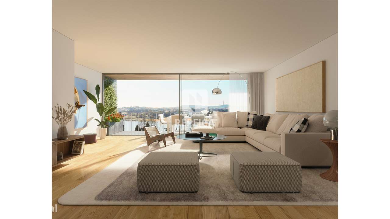 Apartamento T2 Duplex com Varanda no Douro 39 - Grande imagem: 2/11