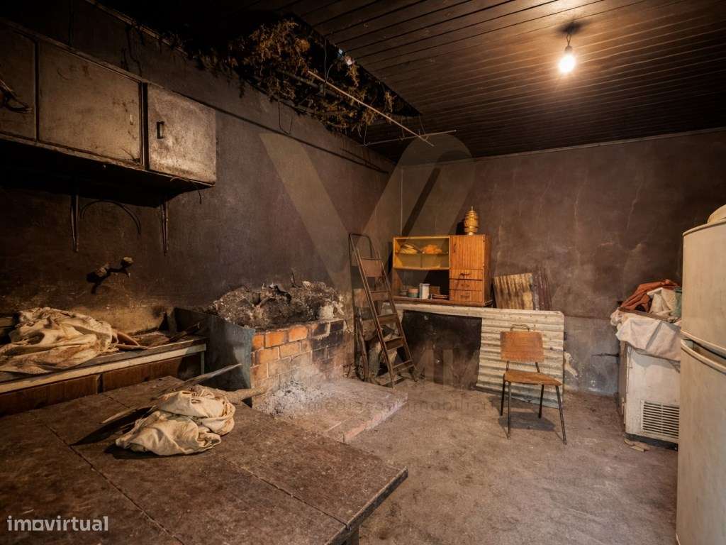 Casa rústica T0 e Terreno com Moinho | Sá - Arcos de Valdevez-6
