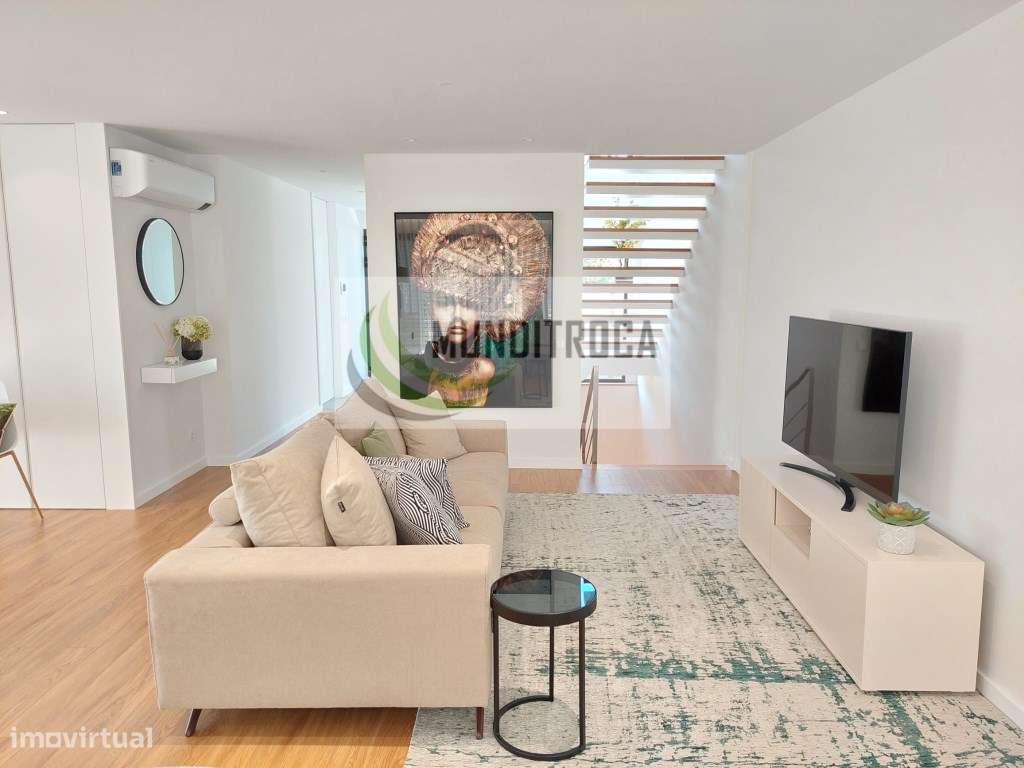 Moradia gaveto Palmeira - 3 suites - Grande imagem: 3/20