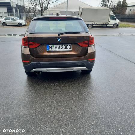 BMW X1 sDrive18d Sport Line - 5