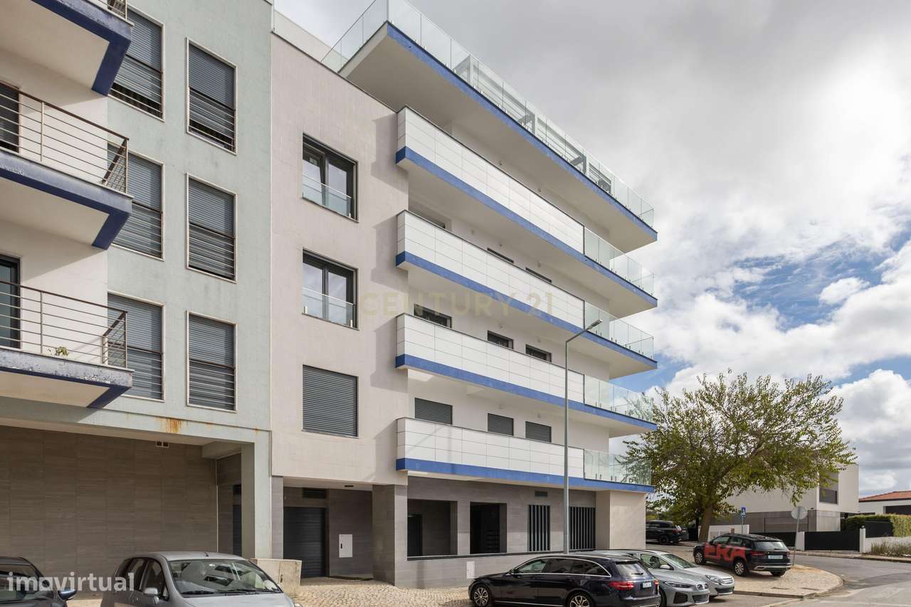 T3 de Luxo | 2.º Andar Direito | Varanda em L | Quinta do Desembargado-14