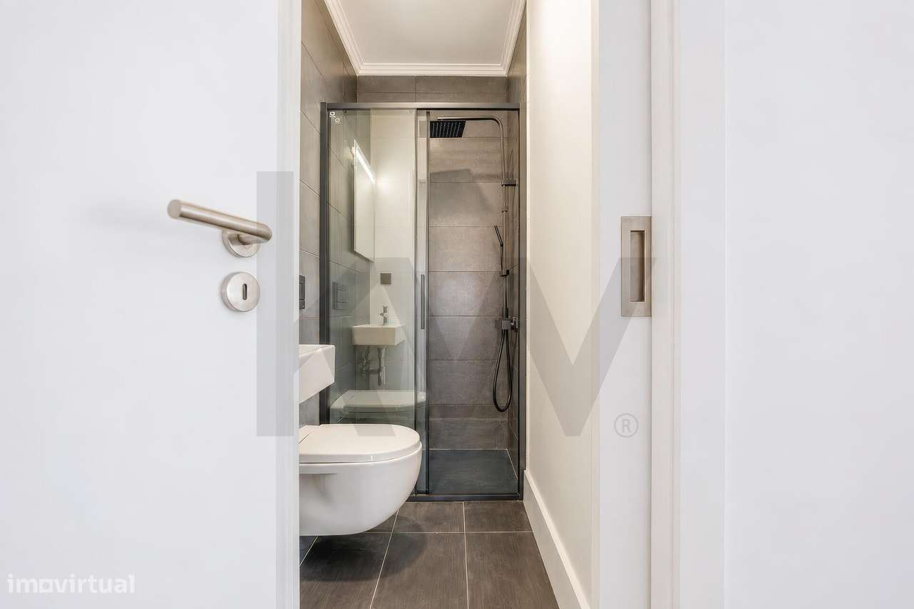 T3 totalmente remodelado junto ao Jardim da Parada | Campo de Ourique-34