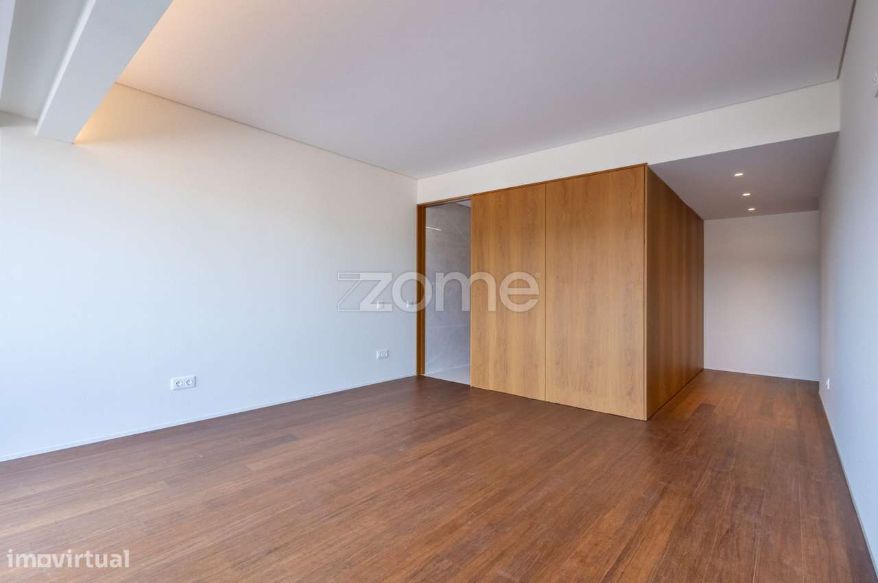 Apartamento T4 Duplex Novo no Prestigiado Edifício Alameda-28