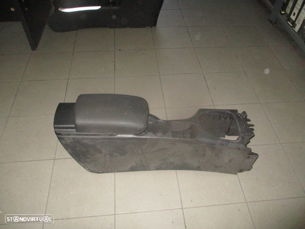 Apoio De Braço 96910JD000 NISSAN QASHQAI 2008 - 3