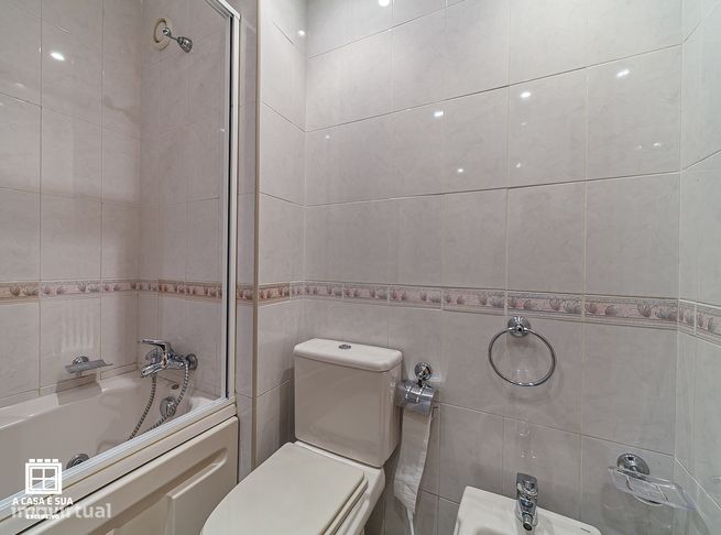 Apartamento T2+1, em São Félix da Marinha, VNG - Exclusivo-24