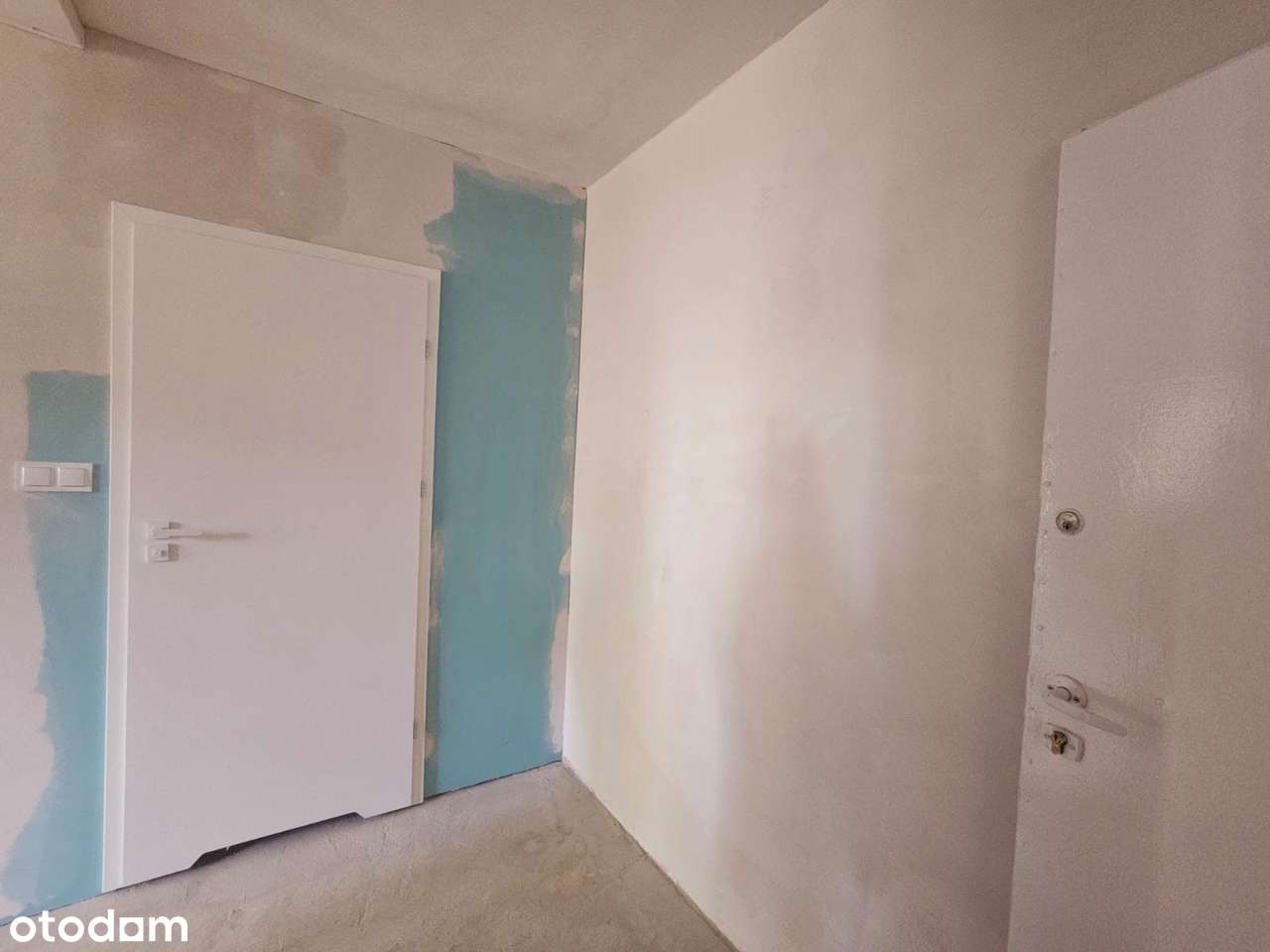 Niedrogi lokal w stanie deweloperskim. Media miejskie. Niski czynsz.-8