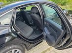 Honda Civic 2.0 i-MMD Elegance CVT - 12