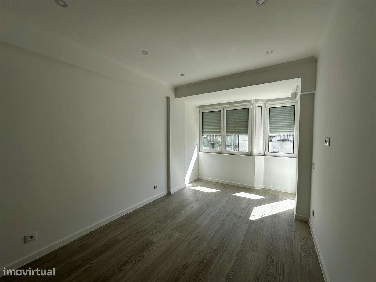 Apartamento T1 para venda -  Buraca - Grande imagem: 5/8