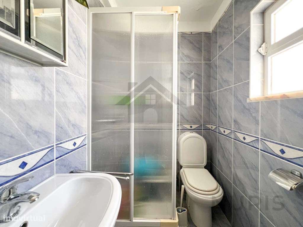 Moradia T3 com piscina para venda em Lagos-54