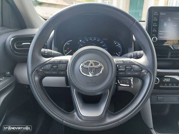 Toyota Yaris Cross 1.5 HDF Comfort Plus - 16