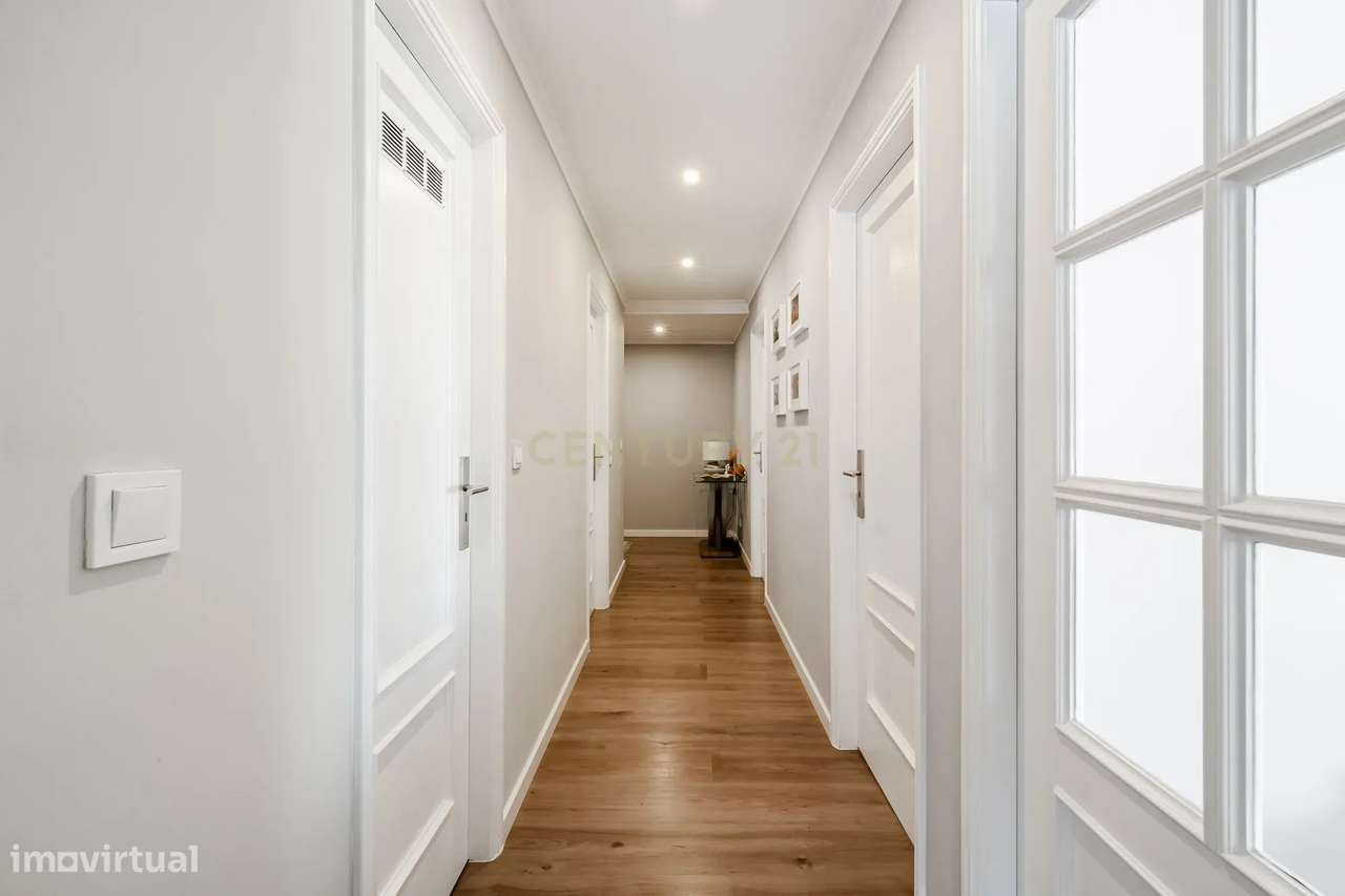 Apartamento T2 em Rio de Mouro, Sintra.-24