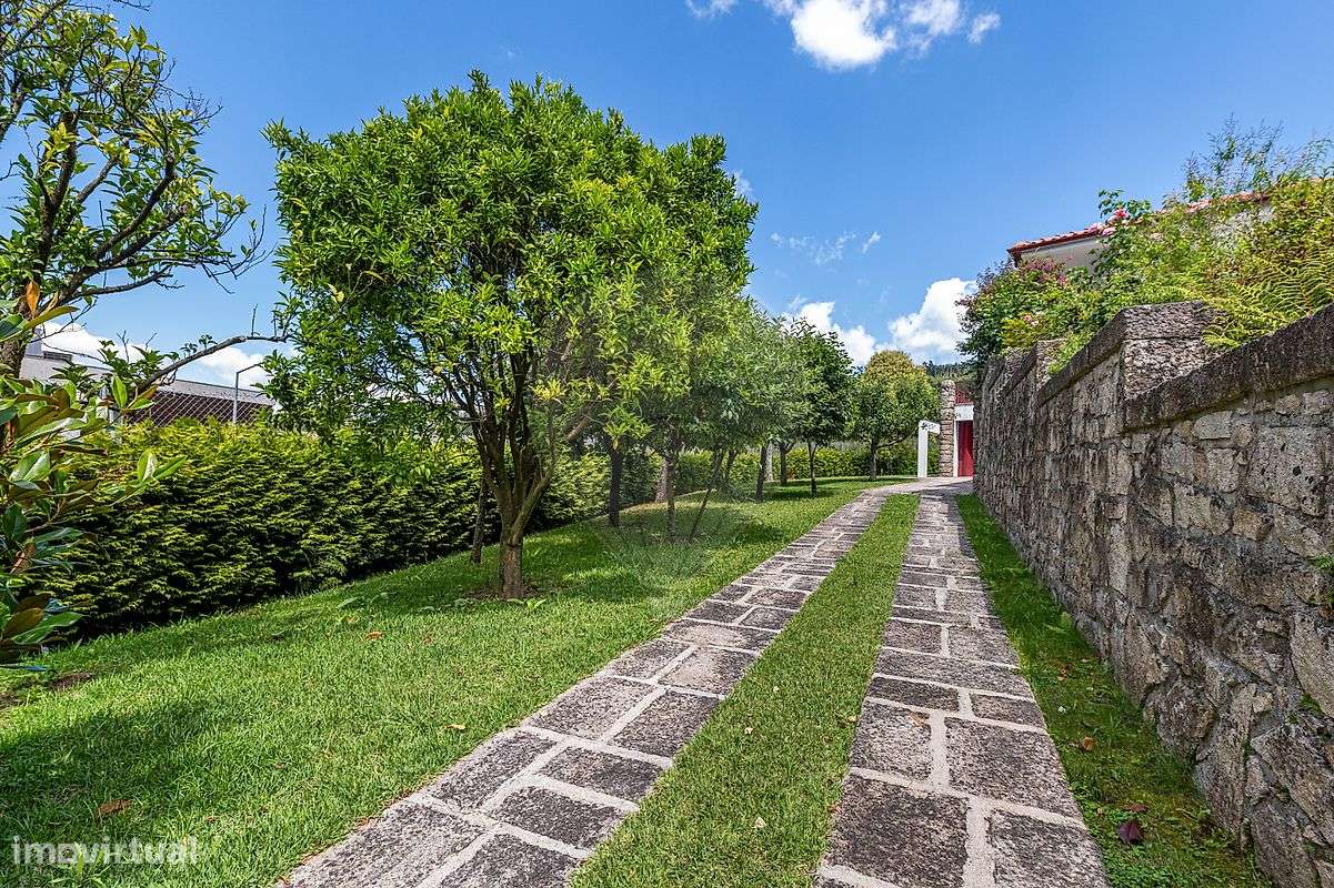 Andar Moradia T2 com jardim em Fraião, em Braga! - Grande imagem: 3/19