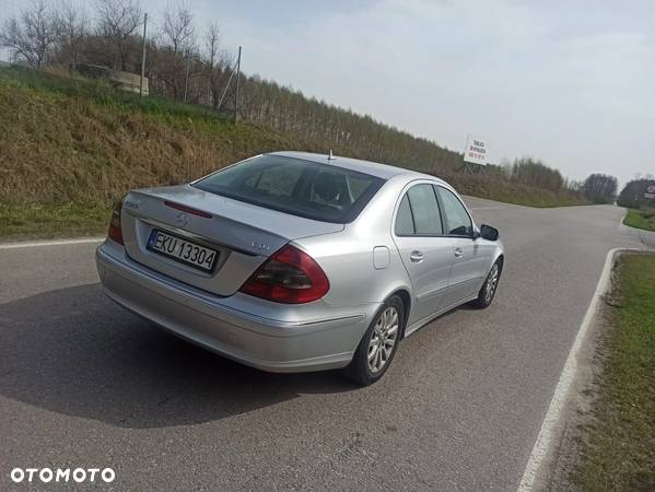 Mercedes-Benz Klasa E 320 CDI Elegance - 12