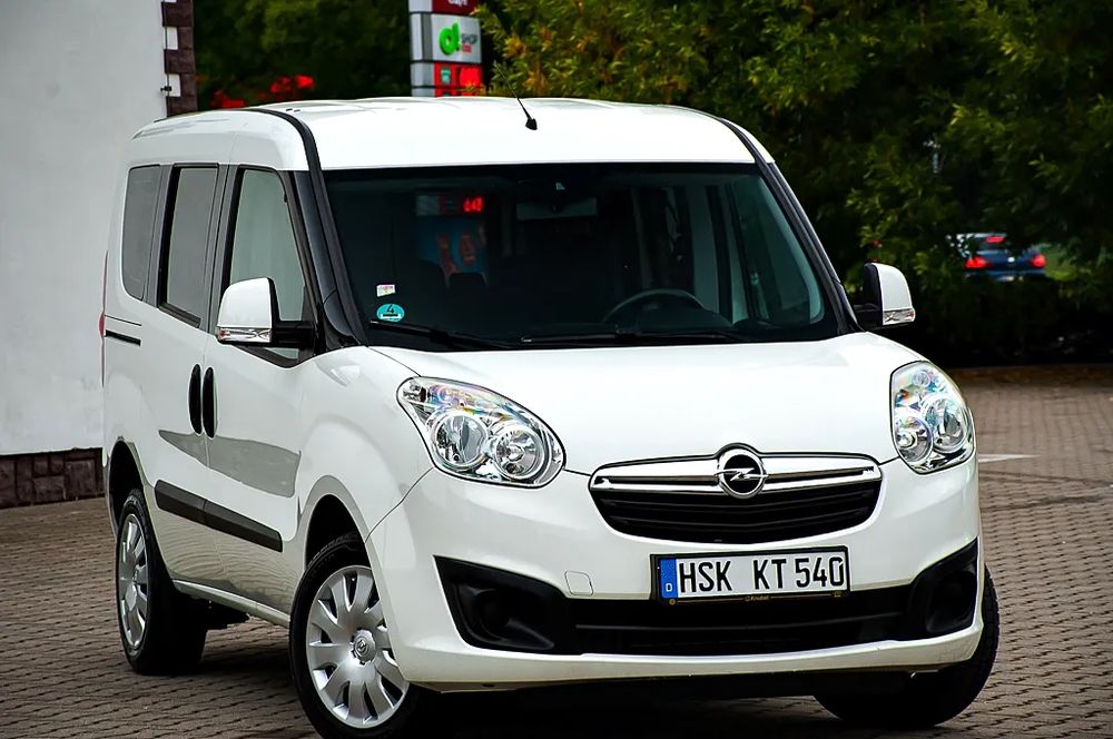 Opel Combo D 1.4 Cosmo Eu6 2017