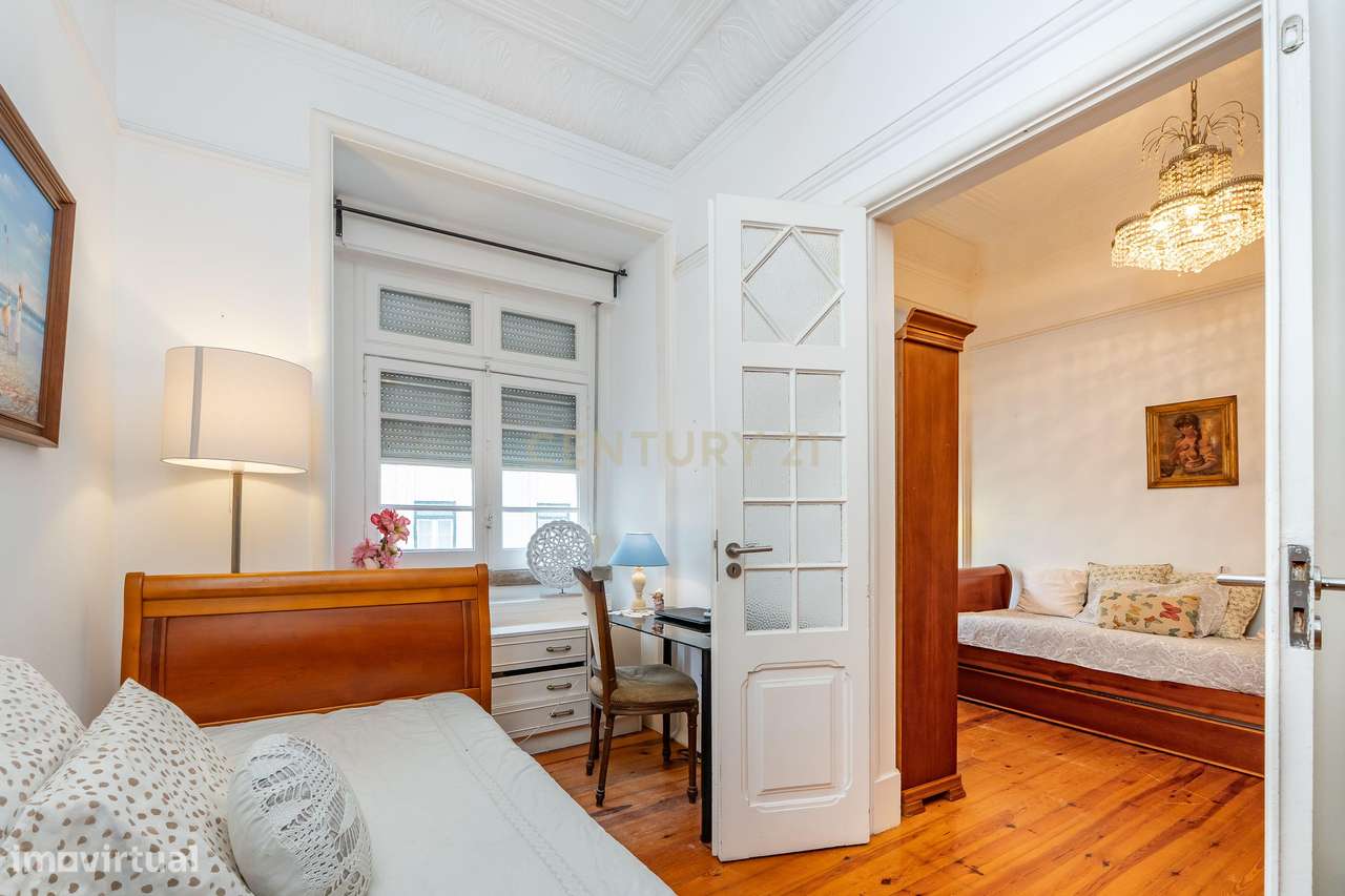 T3  (5 ass.) com terraço, elevador e arrecadação - Rua do Zaire-22