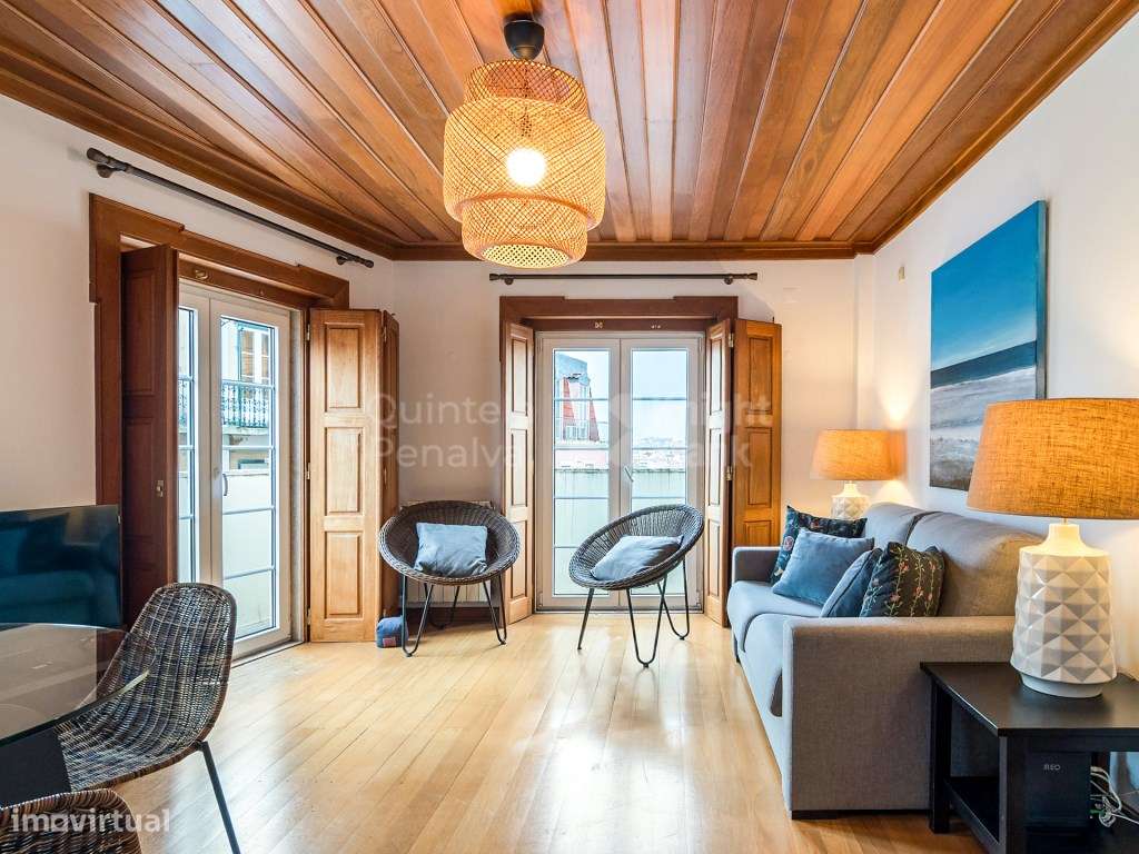 Apartamento T1 para arrendar com móveis e garagem em Lisboa - Grande imagem: 3/30