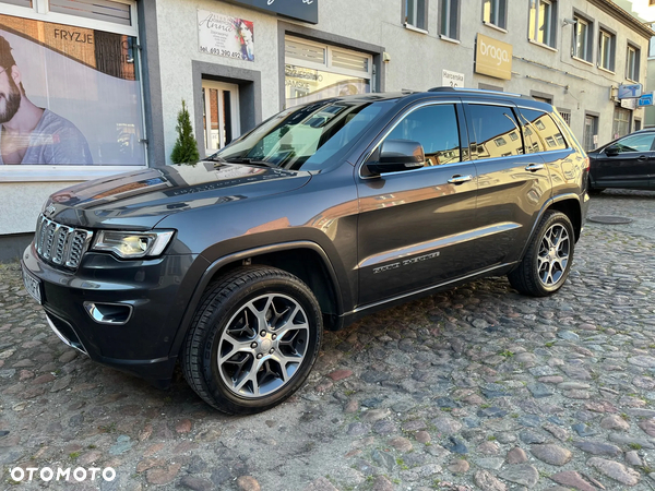 Jeep Grand Cherokee - 15