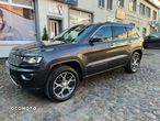 Jeep Grand Cherokee - 15