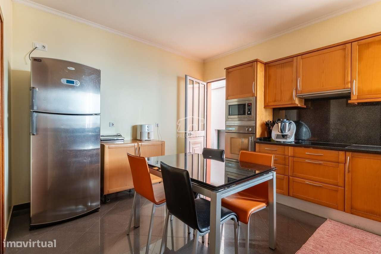 Moradia T2 + 1 - Santa Cruz-23