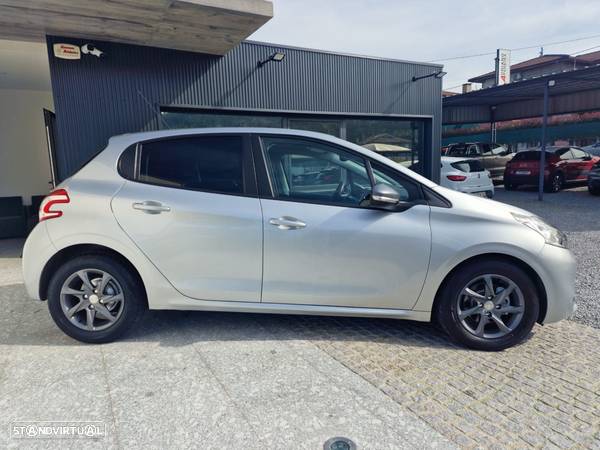 Peugeot 208 1.2 VTi Active - 9